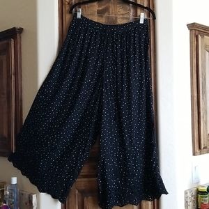 Wide leg trouser or lounge pants